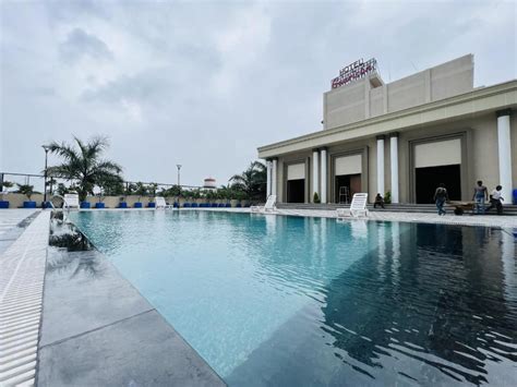 Hotel in Ujjain with Swimming Pool - India Hotels Guide