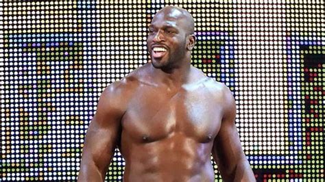 Wwe Royal Rumble Titus Oneil Trips Falls Under Ring Video