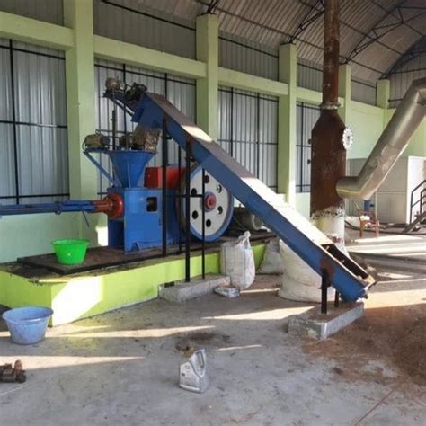 Biomass Briquetting Machine Mm Production Capacity Kg Hr