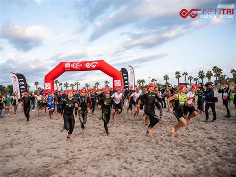 Burriana celebra la tercera edición del Infinitri Triathlon Festival