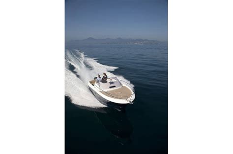 Unique Charter Motoryacht Jeanneau Cap Camarat Wa