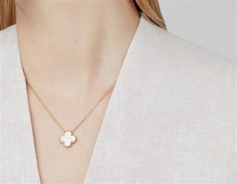 Van Cleef & Arpels Alhambra Necklace: A Guide to Buying and Selling