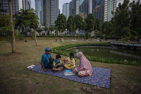 Ruang Terbuka Hijau Dalam Proses untuk Dibuka - Koran-Jakarta.com