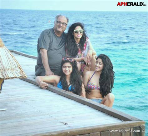 Sridevi with Daughter Jhanvi Kapoor Bikini Photos