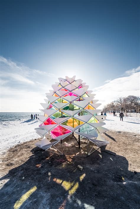 "Winter Stations" Bring Warmth to Toronto's Frozen Beaches | ArchDaily