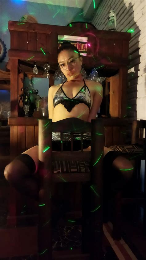 Hot Clothes Nude Pics Xhamster