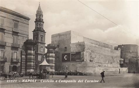 Napoli Via Nuova Marina Con Il Campanile Della Basilica Santuario Del