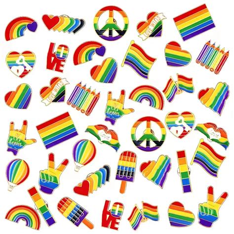 Wholesale Custom Tinplate Lesbian Homosexual Flag Pin Metal Rainbow