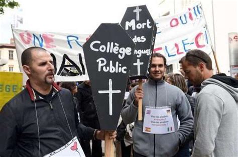 Réforme Du Collège Faible Taux De Grévistes Et Maigre Mobilisation Dans La Rue Charente Librefr