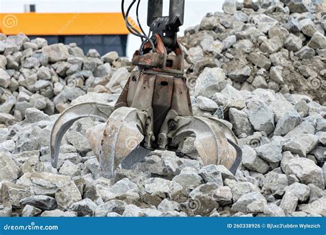 Excavator Claw Stock Photo Image Of Port Construction 260338926