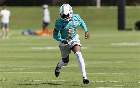 Jalen Ramsey Set For Return To Dolphins After Knee Surgery