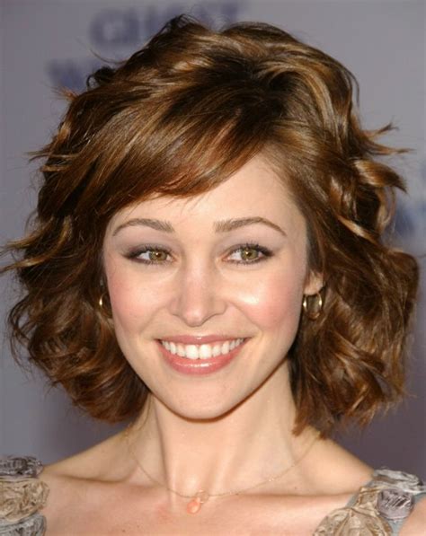 Autumn Reeser Medium Length Hairstyle For Women With A Petite Oval Face