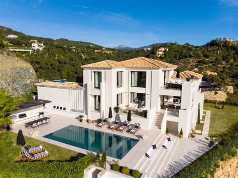 Villa Chalet De M En Venta En El Madro Al Marbella Provincia