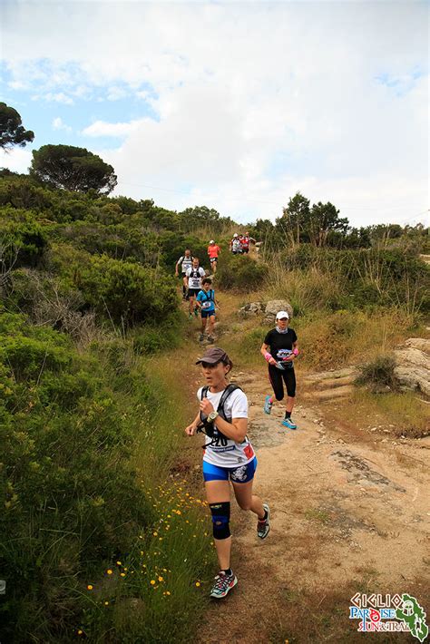 Giglio Paradise Run Trail Serpente Di Concorrenti Flickr