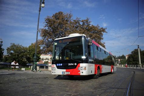 Praha P Edstavila Prototyp Autobusu V Nov Ch Barv Ch Pra Sk