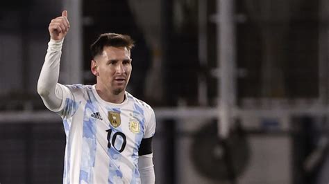 Lionel Messi Cries Lifting Copa America Cup In Front Of Arge