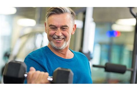 Der beste Sport für Ü50-Männer | MEN'S HEALTH