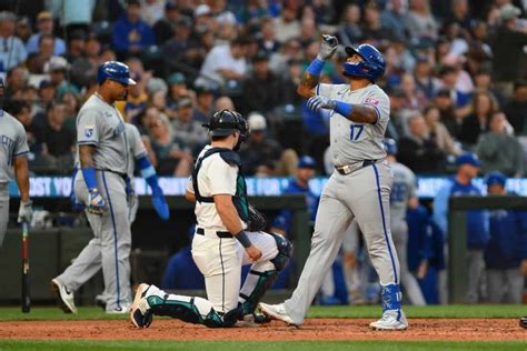 Royals Nelson Velazquez Looks To Continue Hot Streak Vs Mariners