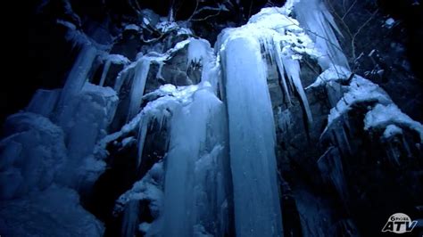 冬の極寒が育む自然の造形美氷瀑としぶき氷が十和田湖で見頃に 夜はライトアップツアーも TBS NEWS DIG