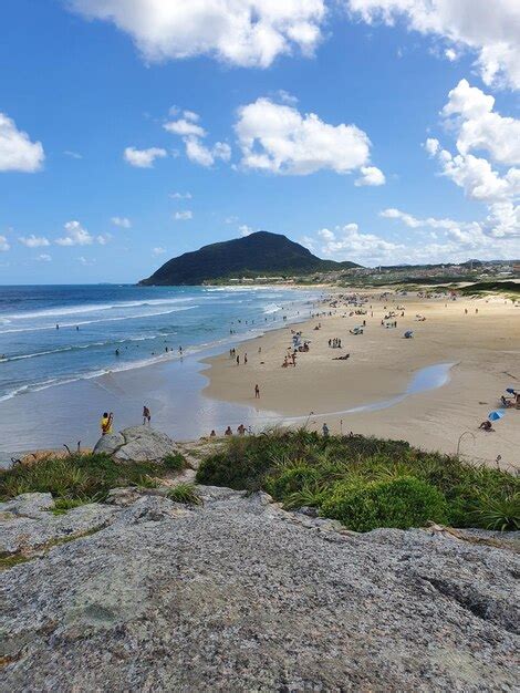 Premium Photo Praia Do Santinho Florianopolis Santa Catarina Brasil