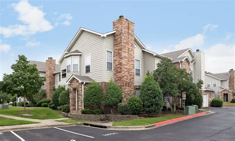 Carrington Park | Apartments in Little Rock, AR