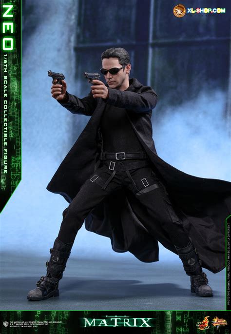 Hot Toys Mms The Matrix Th Scale Neo Collectible Figure
