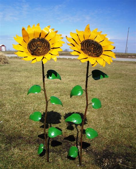 67 Recycled Metal Giant Sunflower Stake Yard Decor