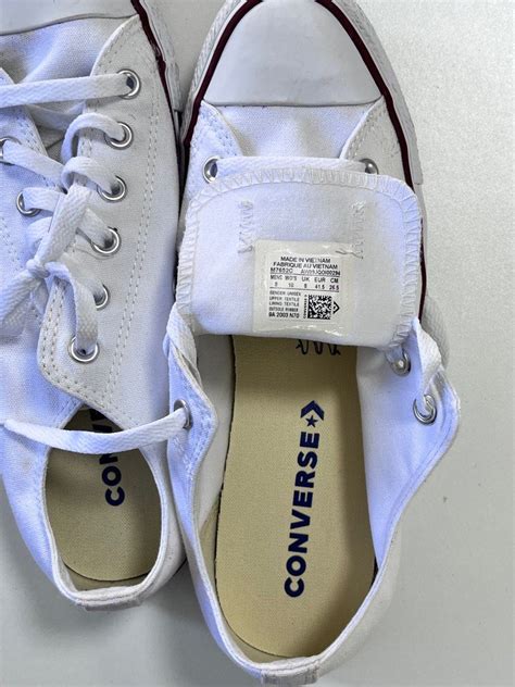 Converse White Shoes, Luxury, Sneakers & Footwear on Carousell