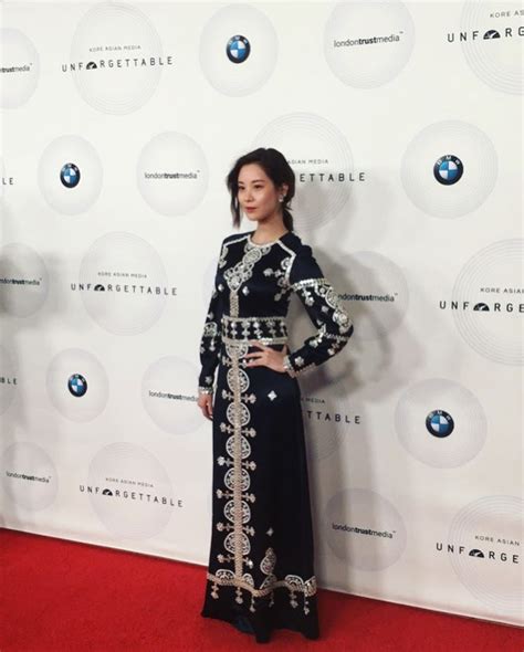 Snsd Seohyun At The Red Carpet Of The Unforgettable Gala