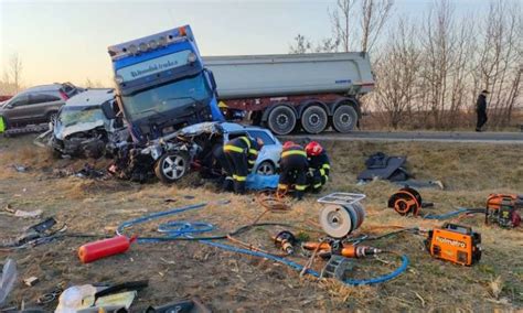 Accident Cumplit Pe Dn E N Suceava O Persoan A Murit I Alta A