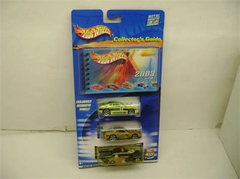 HOT WHEELS 3 Car Pack Highway 35Th Anniversary With 2003 Collector S Guide New 10 70 PicClick UK