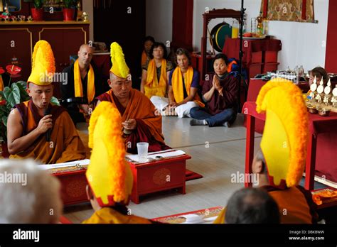 Sand Mandala Avalokiteshvara In Tibet Hanover 2012 Stock Photo Alamy