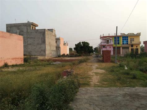 90 Sq Yards Residential Plot For Sale In Rohta Road Meerut