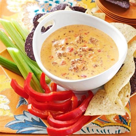 Velveeta Queso Dip With Ground Beef And Rotel