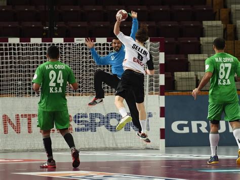 Handballer Als Gruppensieger Ins Wm Achtelfinale