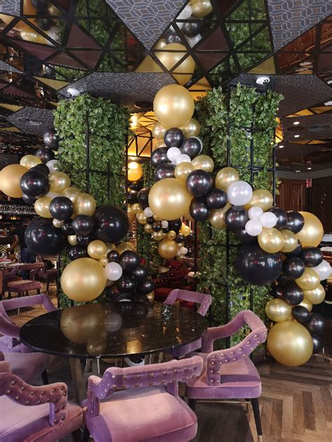 Tendencia Glam Chic Globos Para Decorar Tu Boda El Blog De Eventolove