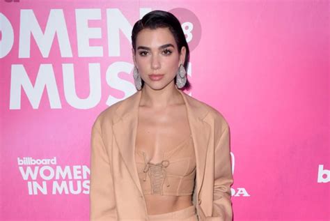 Dua Lipa’s Height, Weight, Career, Favorites, and More - Mr. Measurements