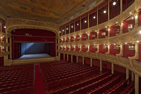 Gallery Teatro Politeama Greco Lecce Teatro Lecce