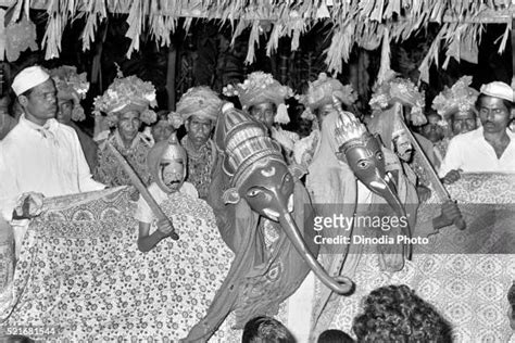 Konkan Ganpati Photos And Premium High Res Pictures Getty Images