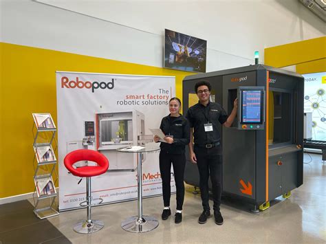 The Robopod Team Exhibits At The Future Of Automation Event Mechtech