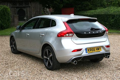 Volvo V D R Design Nav Plus Review Photo Gallery Cars Uk