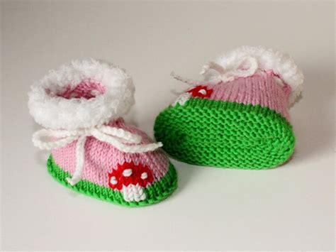 Strickanleitung Babyschuhe Booties Fliegenpilz Sohlenlänge ca 9 cm