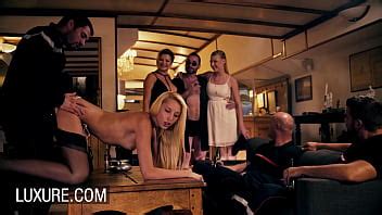 Orgy And Anal Sex With Gorgeous Babes XVIDEOS