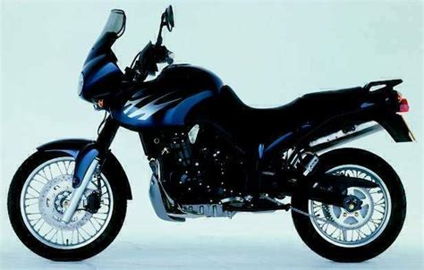 TRIUMPH Tiger 900 (1998-1999) Specs, Performance & Photos - autoevolution