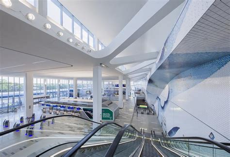 Gallery: LaGuardia Airport Unveils New Terminal B | Aviation Week Network