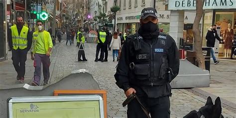 La Mascarillas Dejan De Ser Obligatorias En Los Espacios P Blicos De