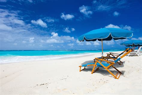 Beach Umbrella And 2 Beach Lounge Chairs Ibeachservice Reservations