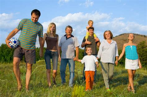 XXL Familie - Wie sich der Alltag in einer Großfamilie gestaltet