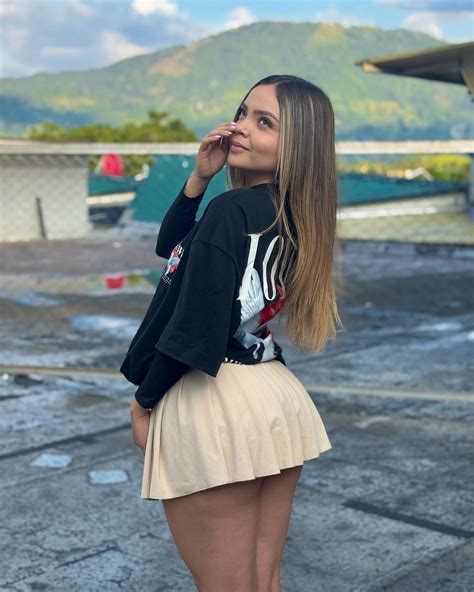 Mariana Duque (@m4rianaduque) • Instagram photos and videos