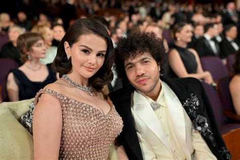 Selena Gomez Oscars Glamour Dress Red Carpet Hot Celebs Home